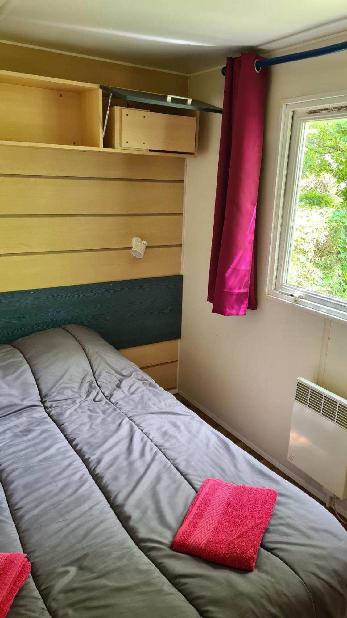 Camping Le Vallage Attigny Dış mekan fotoğraf